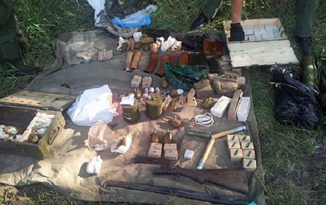 Правоохоронці виявили збройний арсенал у Харківській області