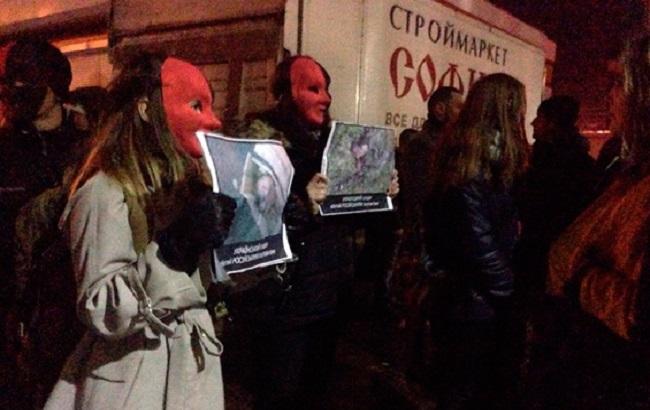 У Хмельницькому сталася бійка біля клубу, поранено поліцейських