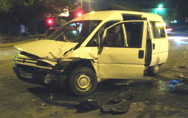 В Ровно в столкновении автомобилей пострадали 7 человек