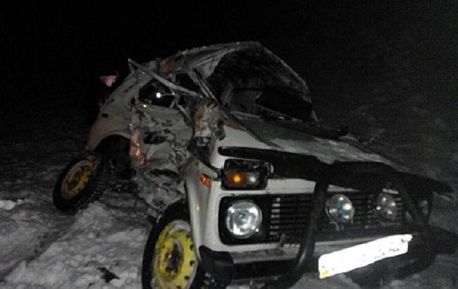 У Чернігівській області автомобіль потрапив під потяг, є жертви