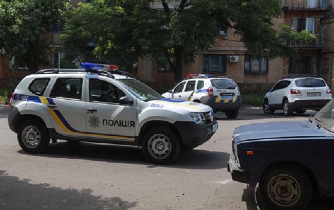В Мариуполе мужчина угрожал взорвать гранату в многоэтажке