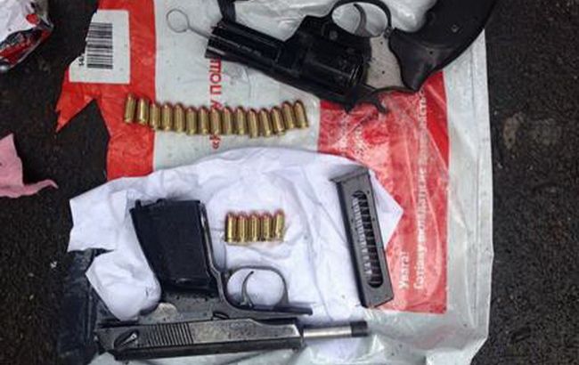 СБУ разоблачила межрегиональную группу торговцев оружием