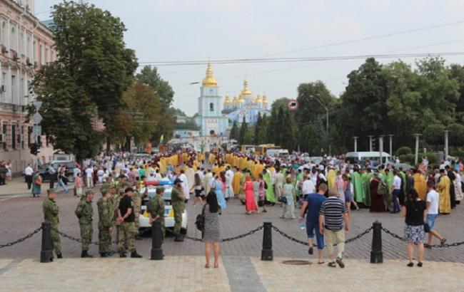 Крестный ход в Киеве 27-28 июля прошел без грубых нарушений, - полиция
