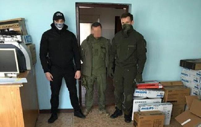 На Закарпатье задержаны пограничники с "черной" кассой дани за контрабанду