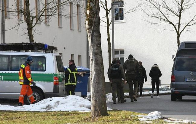 В Германии полиция оцепила больницу в связи с захватом заложника, - PNP