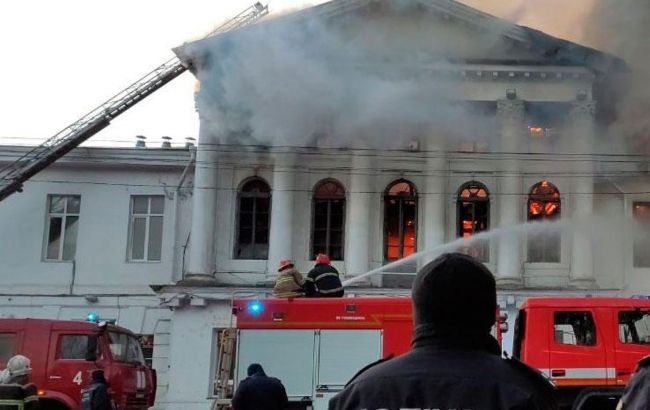 Пожежа в Полтаві: виявлена ​​перша жертва, поліція порушила справу