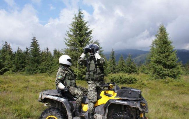 В Рівненській обл. копачі бурштину штурмували прикордонників, є поранені