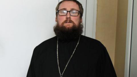 "Говорите на русском": запорожскому священнику УПЦ МП пришлось уйти из церкви после выступления на украинском языке