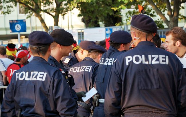 В Австрии задержали 22 выходцев из Чечни с оружием