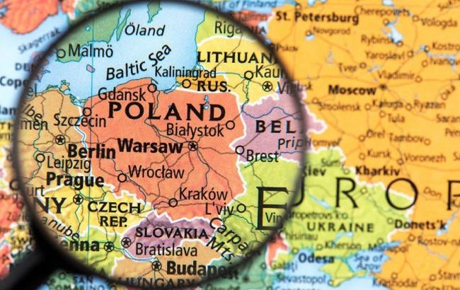 Польща скасувала двотижневий карантин для українців: подробиці