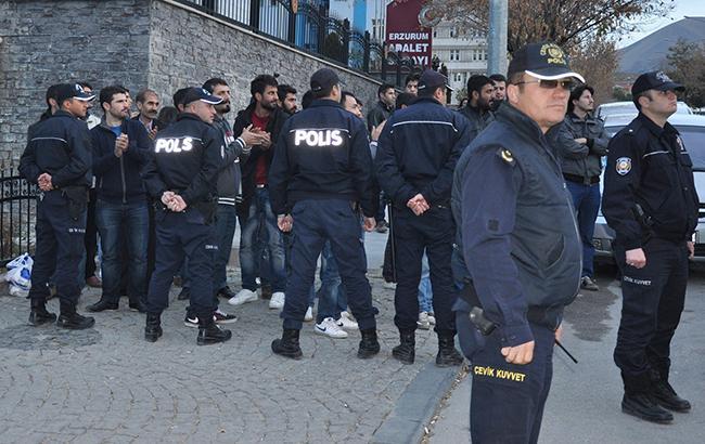 У Туреччині пройшли масові арешти діячів культури