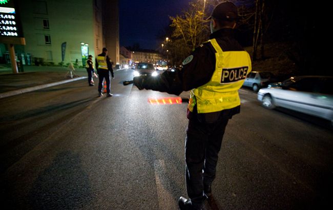 Атаку в пригороде Парижа будет расследовать антитеррористическая прокуратура