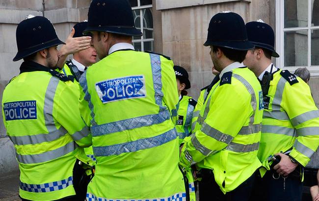 В Лондоне в баре произошла утечка неизвестного вещества, есть пострадавшие