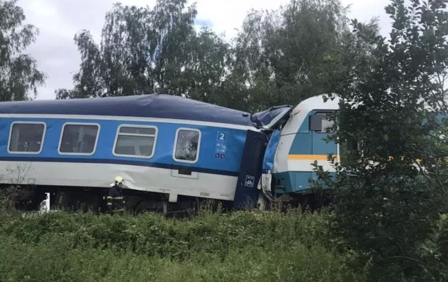 Жертвами зіткнення поїздів у Чехії стали три людини