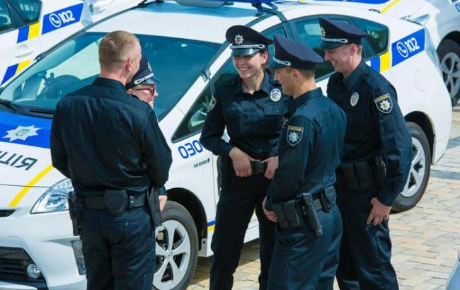 В МВД рассказали о датах приема анкет в полицию Ивано-Франковска и Винницы