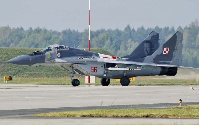 Українська компанія постачатиме ракети для польських винищувачів