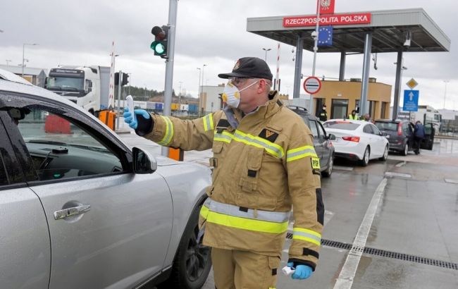 У Польщі будуть штрафувати за порушення карантину