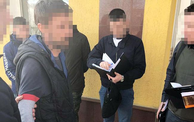 В Полтаве руководитель общественной организации требовал взятку в полмиллиона гривен