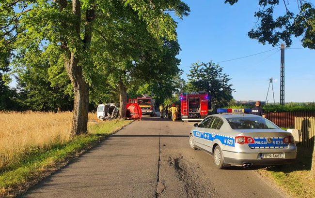 В Польше украинец с 13-летней дочерью погибли в жуткой аварии