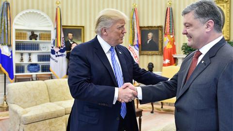 Постачання вугілля з США в Україну означає втрату РФ ще одного інструменту шантажу, - Порошенко