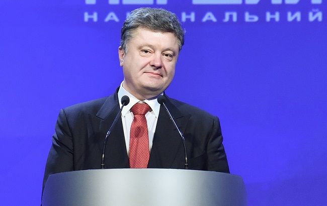 Порошенко перебуває в Польщі з робочим візитом