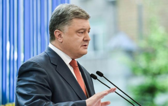 Порошенко отказался комментировать "черную бухгалтерию" ПР