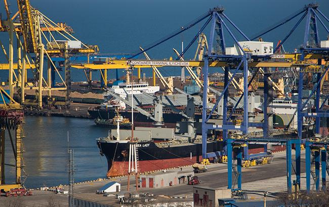 АМПУ объявила тендер на дноуглубление порта Черноморск