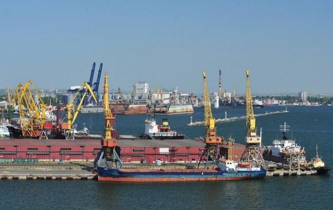 Министерство инфраструктуры облегчит условия для бизнеса в морских портах Украины