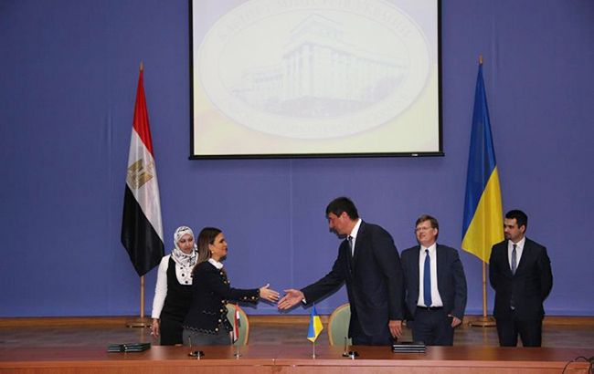 АМПУ підписала меморандуми про співпрацю з портами Єгипту