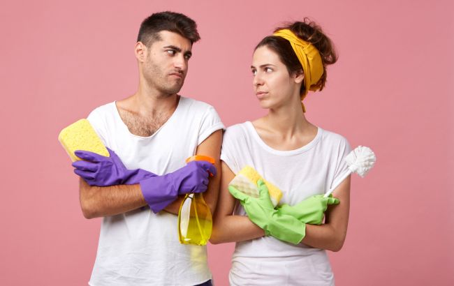 Партнер любит беспорядок? 4 совета, как найти общий язык для комфорта