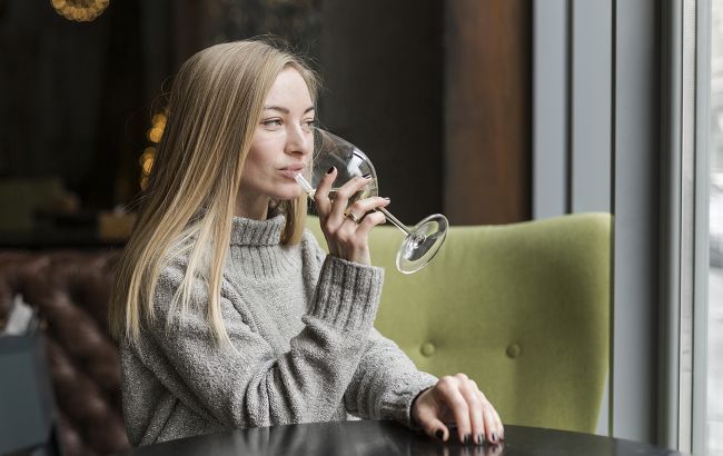 5 напоїв, які імітують розслаблюючий ефект алкоголю: секрети, як зняти стрес та зігрітися