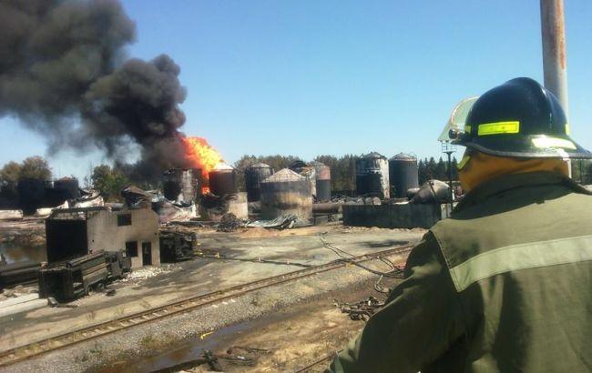 Опрос РБК-Украина: 40% читателей считают причиной пожара на нефтебазе "БРСМ-Нафта" умышленный поджог