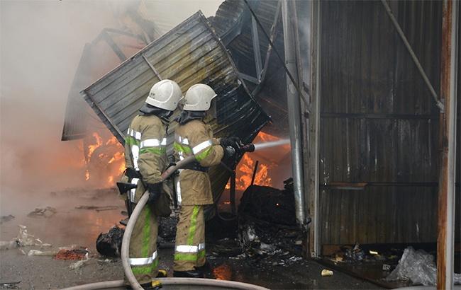 Под Харьковом в результате пожара на предприятии погиб человек