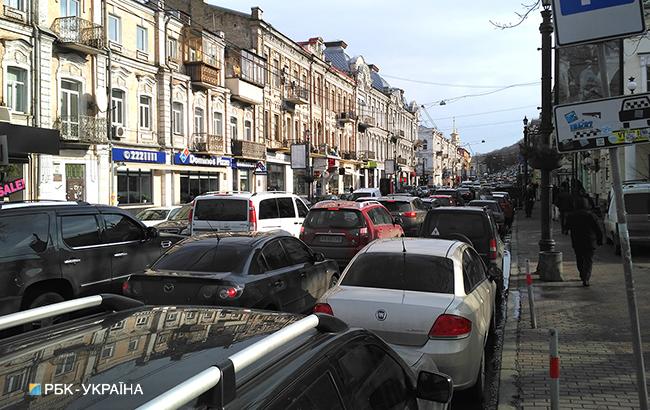 В Киеве из-за ремонта путепровода ограничат движение в сторону Борщаговки