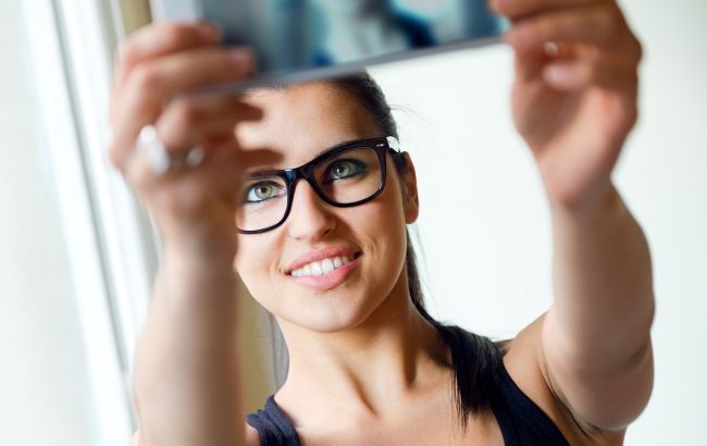 Вчені знайшли спосіб повернути людям зір без лазерної корекції: революція в медицині!