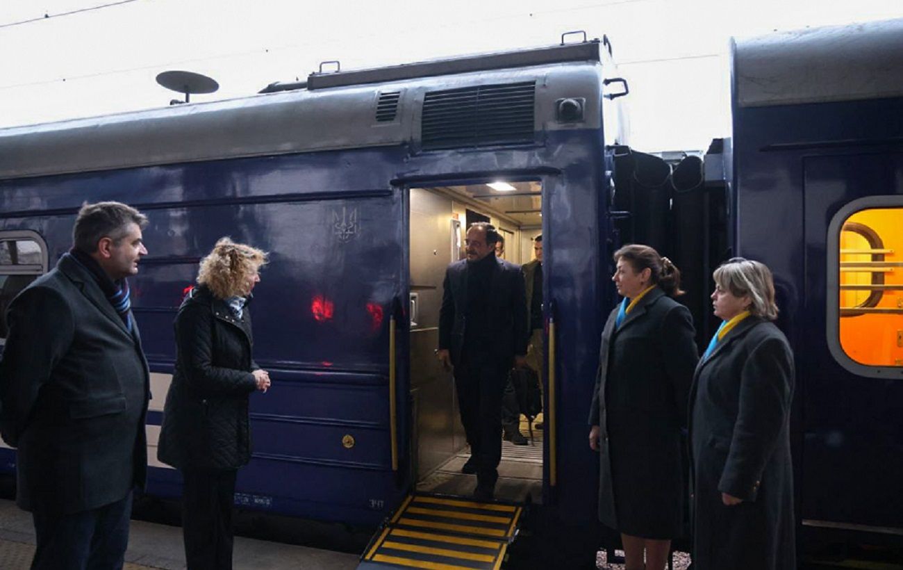 До Києва прибув президент Кіпру: мета поїздки (фото)