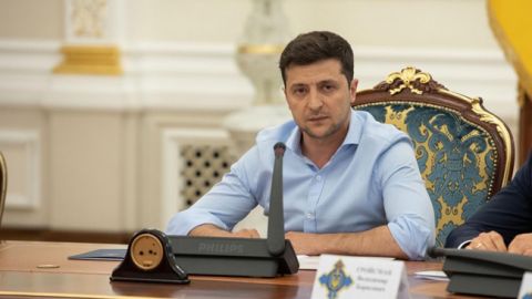 У Зеленського хочуть продати Адміністрацію президента: в чому причина