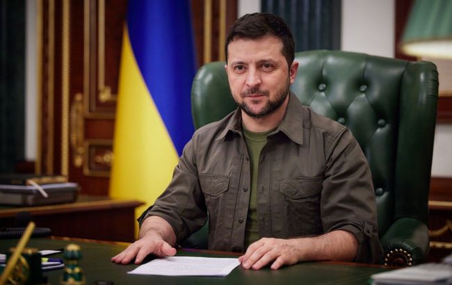 Зеленський нагородив ще сотні захисників України