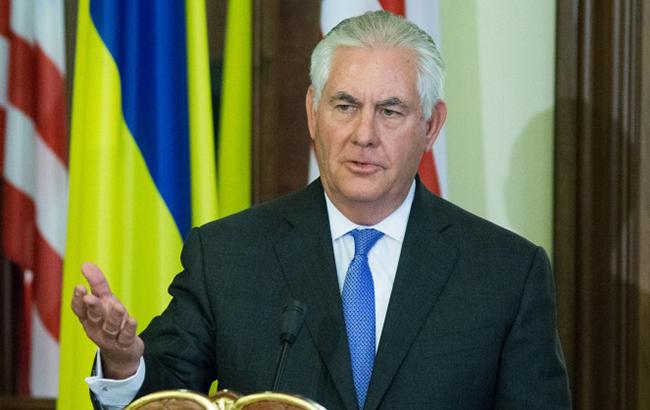 Тіллерсон підтвердив, що не має наміру йти у відставку