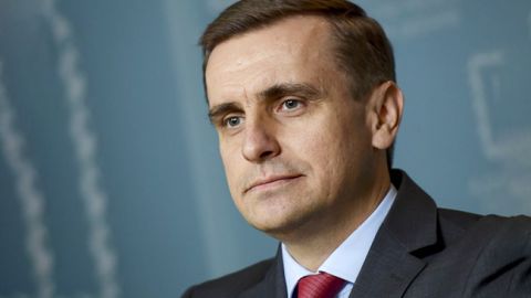 Елисеев объявил об увольнении из МИД