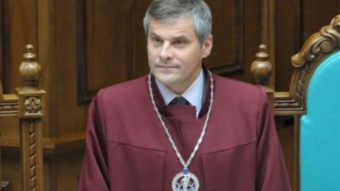 Судья КСУ Мельник ушел в отставку