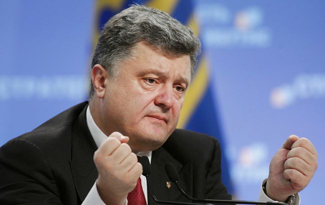 Порошенко вместо новой мобилизации решил поднять украинским военным зарплату