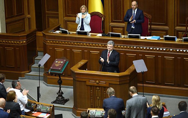 Порошенко призвал нардепов подать кандидатуры в ЦИК в ближайшие дни