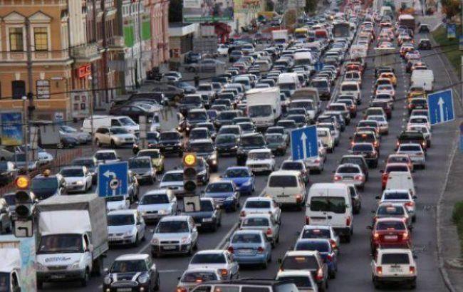 Затори у Києві досягли 6 балів
