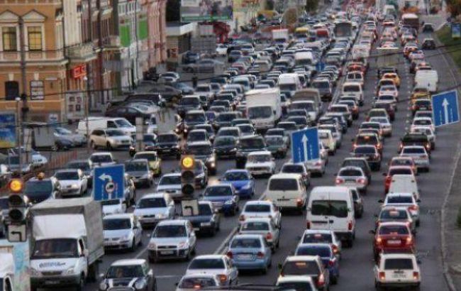 Затори у Києві досягли 6 балів