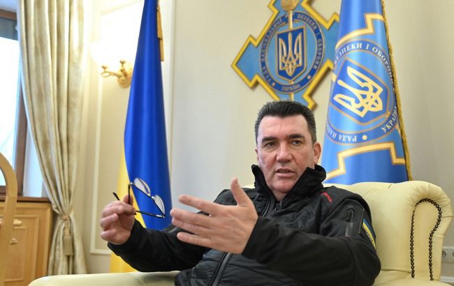 Данилов объяснил, почему информация с фронта на 90% закрыта