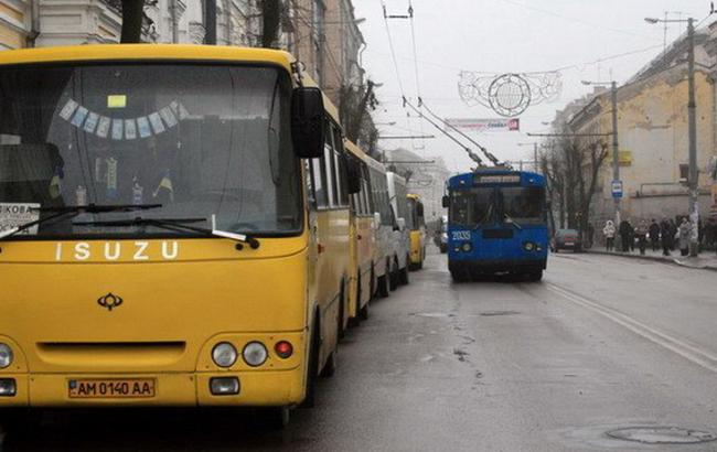 У Житомирі водій маршрутки побив інваліда