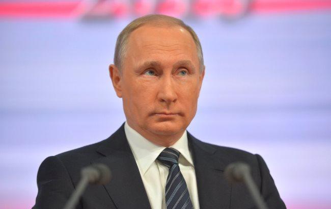 Путин признался в симпатиях к коммунизму