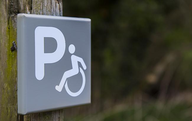 Пешеходные зоны будут проектировать с учетом потребностей людей с инвалидностью уже с сентября
