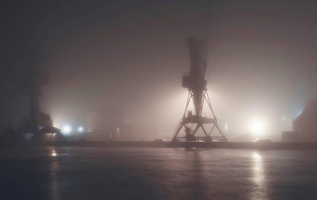 В Одеській області через туман закрили два морські порти